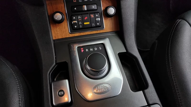 Land Rover DISCOVERY