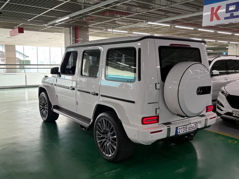 Mercedes-Benz G-Class