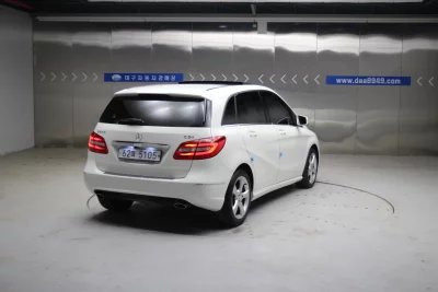 Mercedes-Benz B-Class