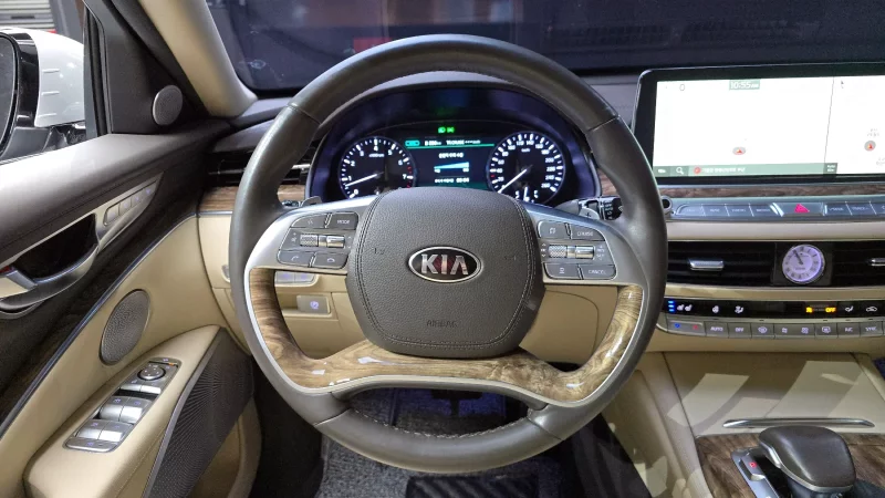 Kia K9