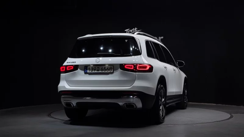 Mercedes-Benz GLB-Class