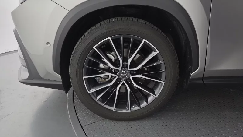 Lexus NX350h