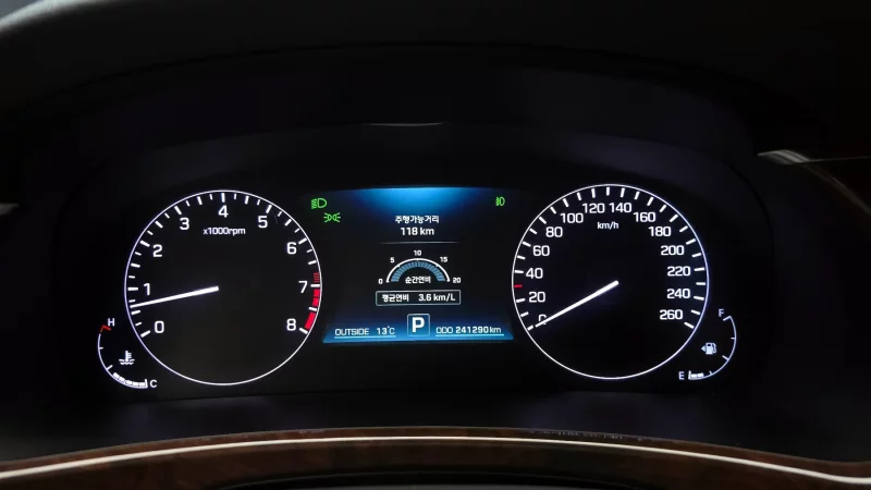 Hyundai Equus