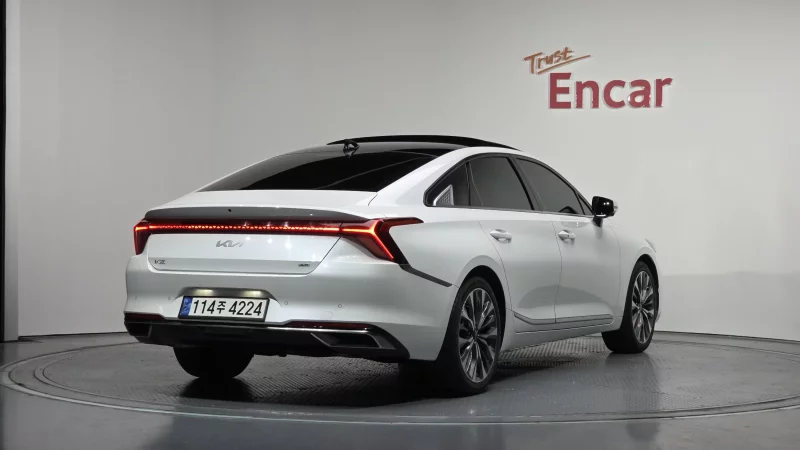Kia K8