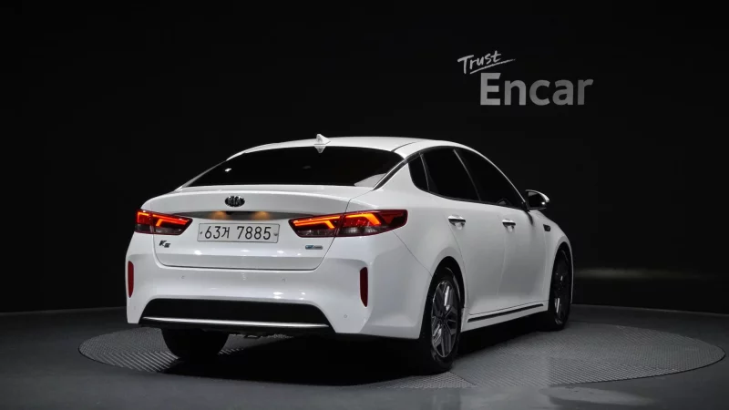 Kia K5