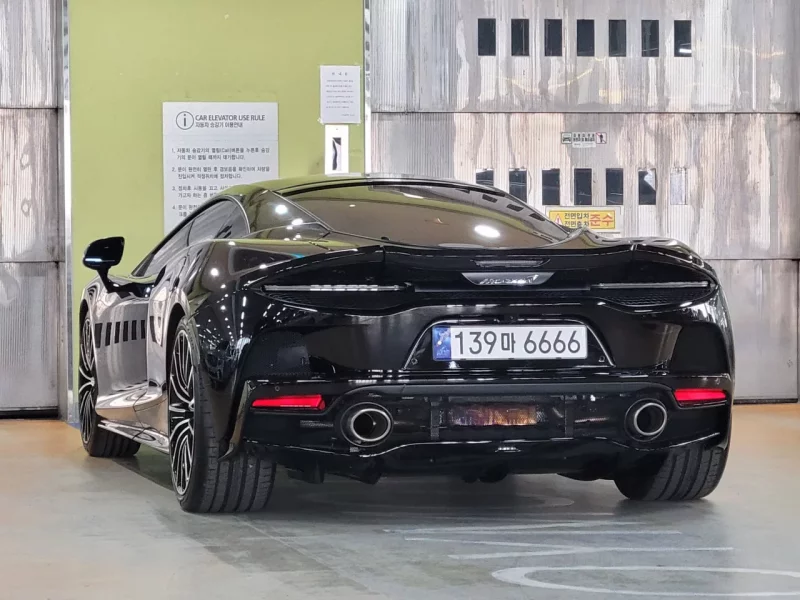 Mclaren GT