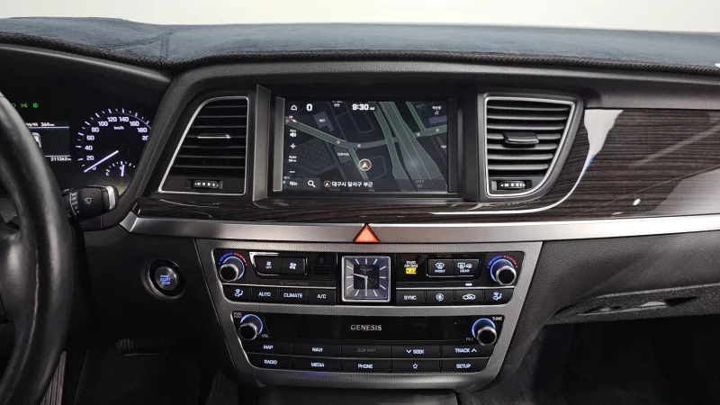 Genesis G80