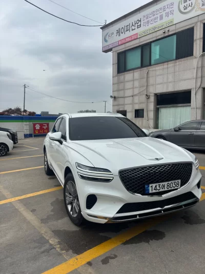 Genesis GV70