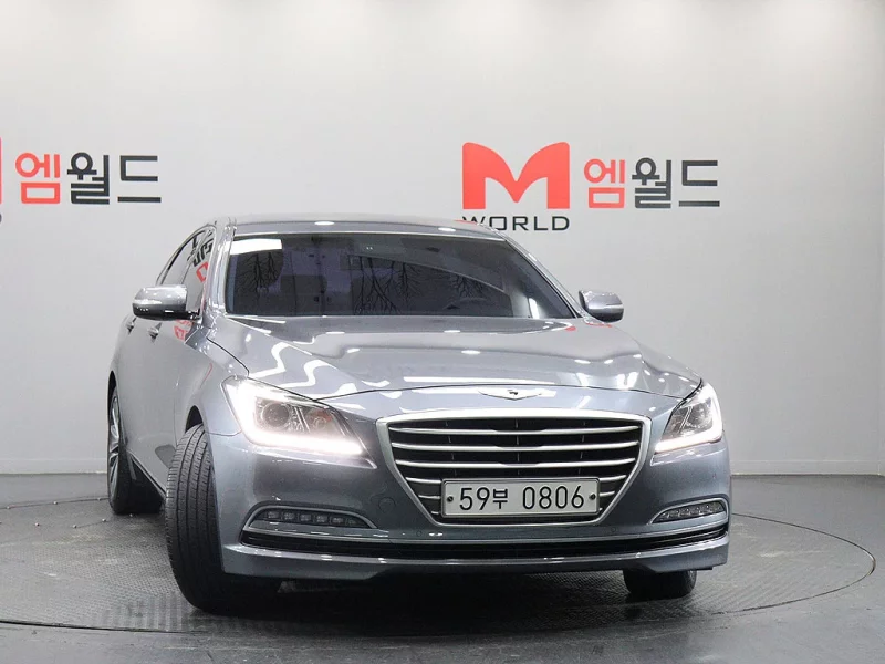 Hyundai Genesis