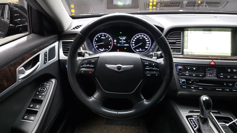 Hyundai Genesis