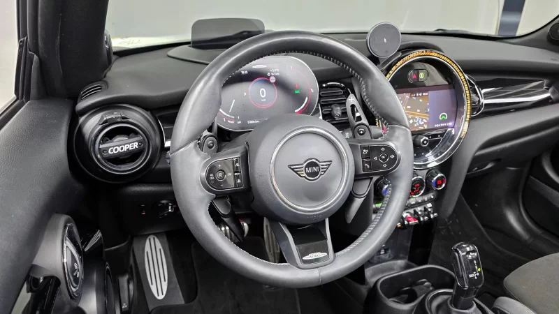 MINI Cooper Convertible