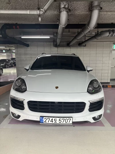 Porsche CAYENNE