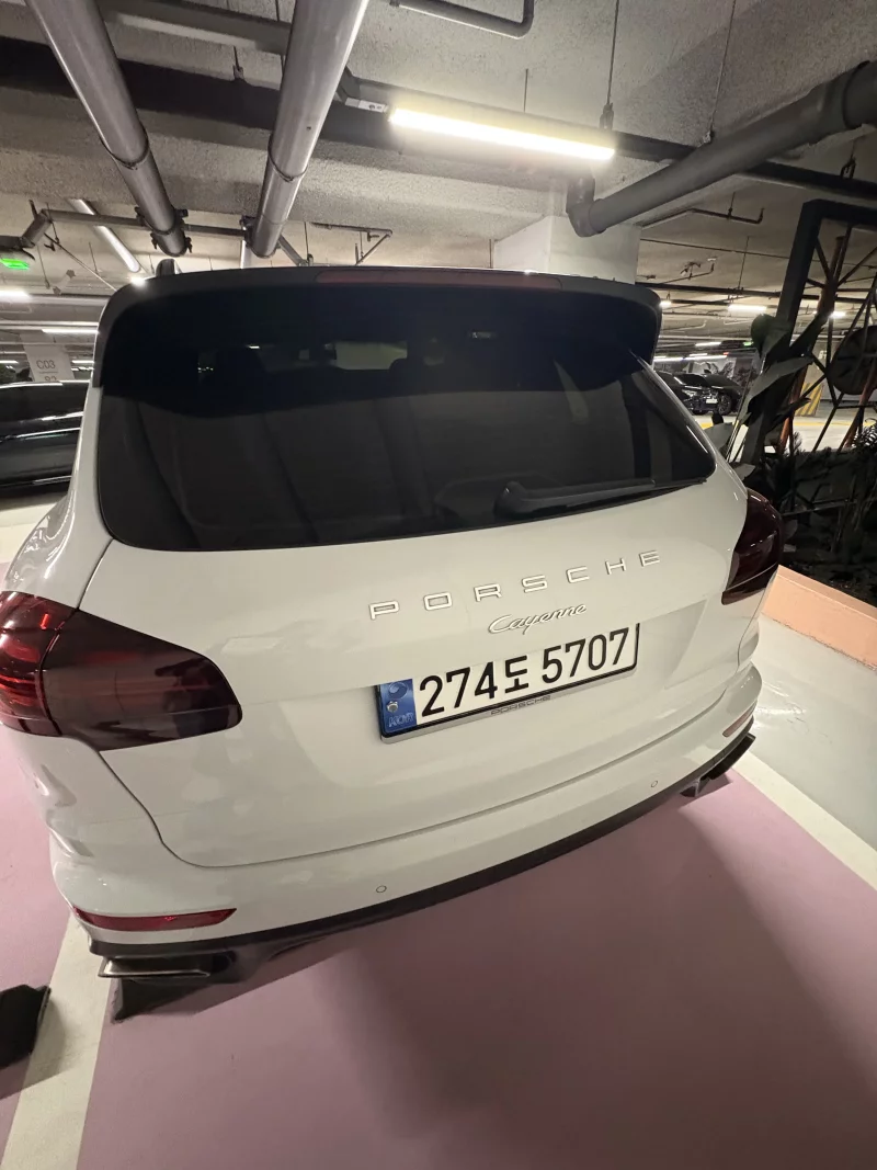 Porsche CAYENNE