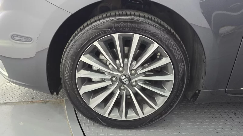 Kia K7