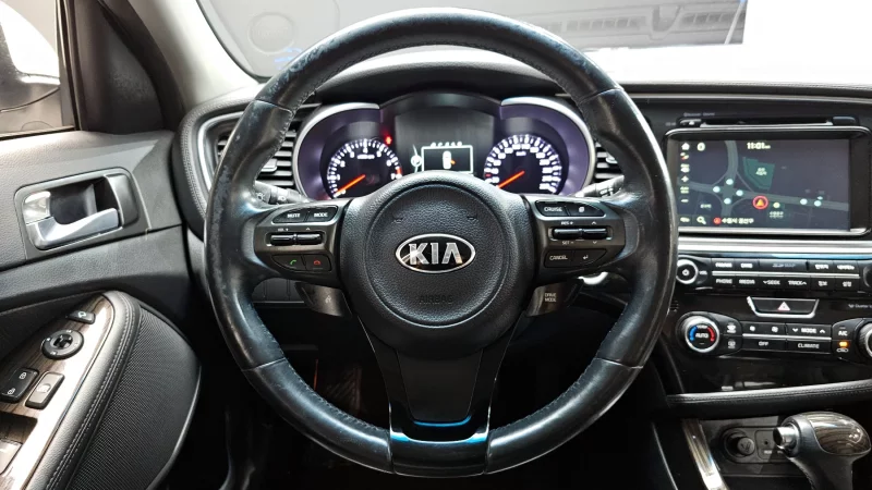 Kia K5
