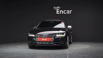 Audi S7