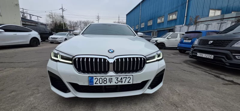 BMW 5-Series