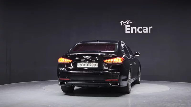 Hyundai Genesis