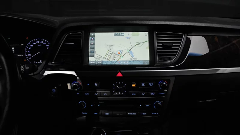 Hyundai Genesis