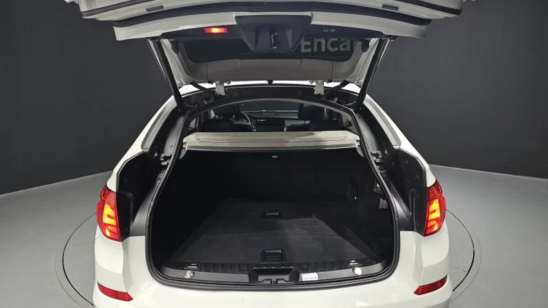 BMW 5-Series Gran Turismo