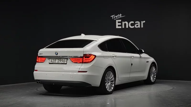 BMW 5-Series Gran Turismo