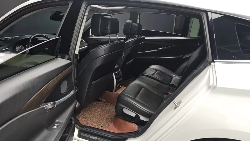 BMW 5-Series Gran Turismo