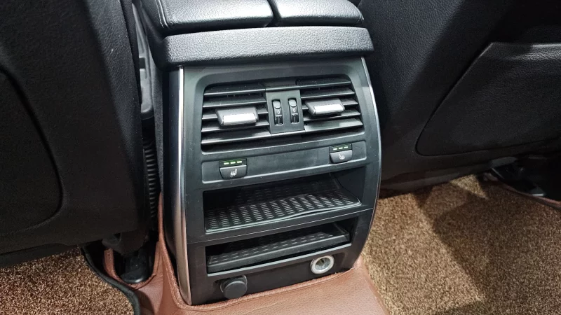 BMW 5-Series Gran Turismo