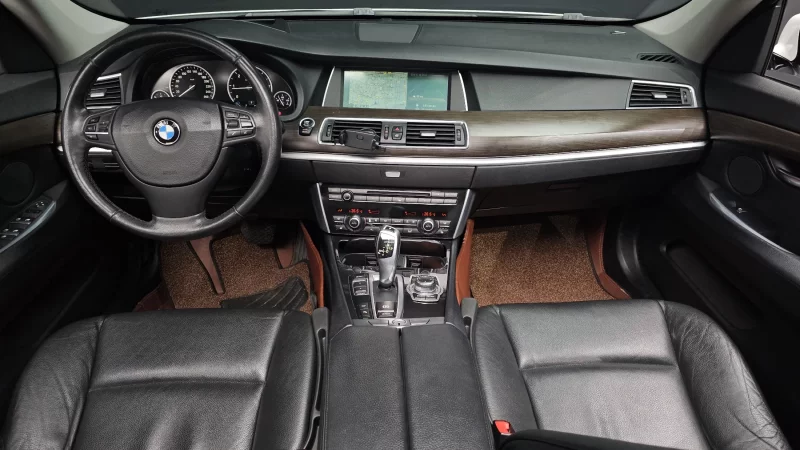 BMW 5-Series Gran Turismo