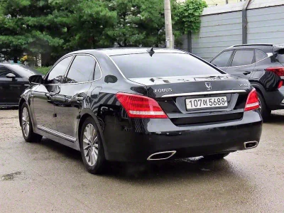 Hyundai Equus