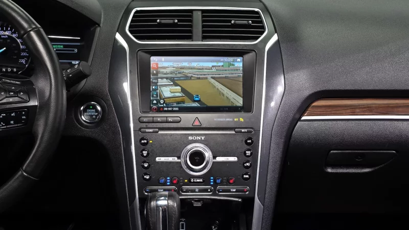 Ford EXPLORER
