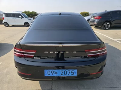Genesis Electrified G80