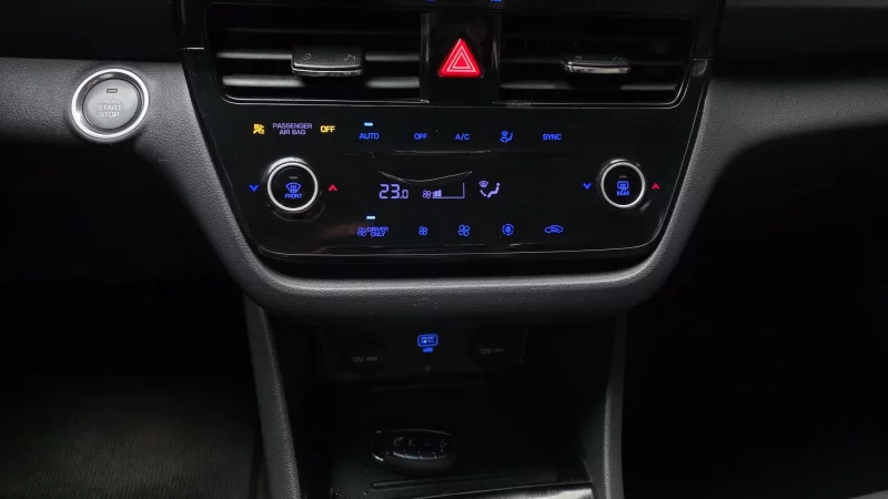 Hyundai Ioniq