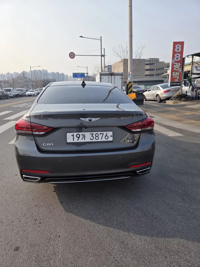 Genesis G80