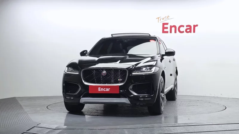 Jaguar F-PACE