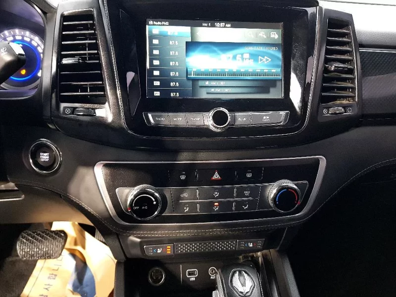 SsangYong Rexton Sports