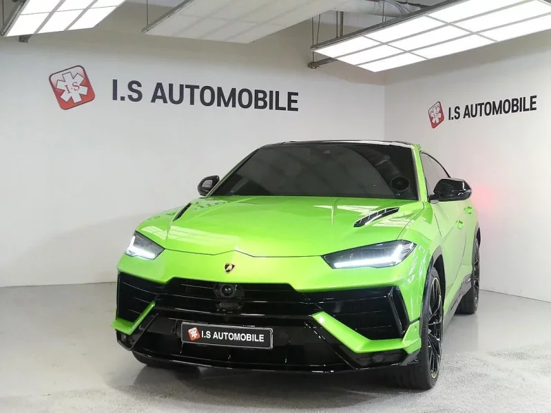 Lamborghini URUS