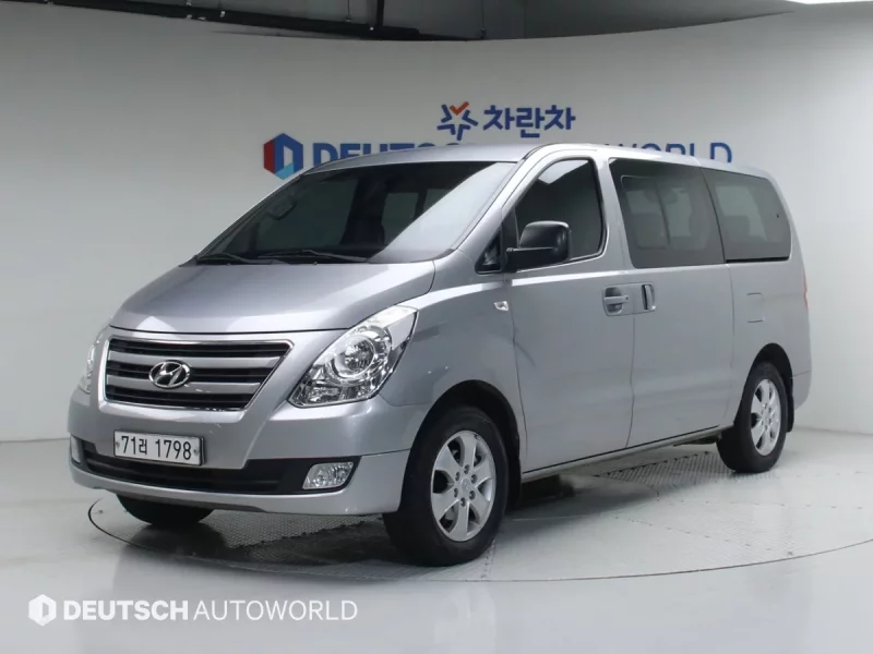 Hyundai Starex