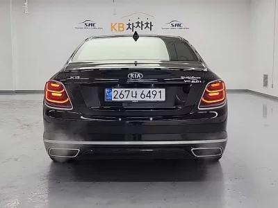 Kia K9