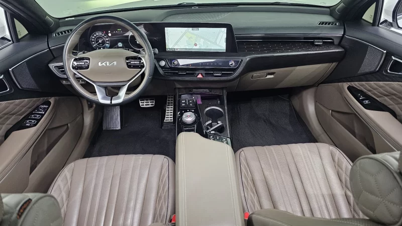 Kia K8