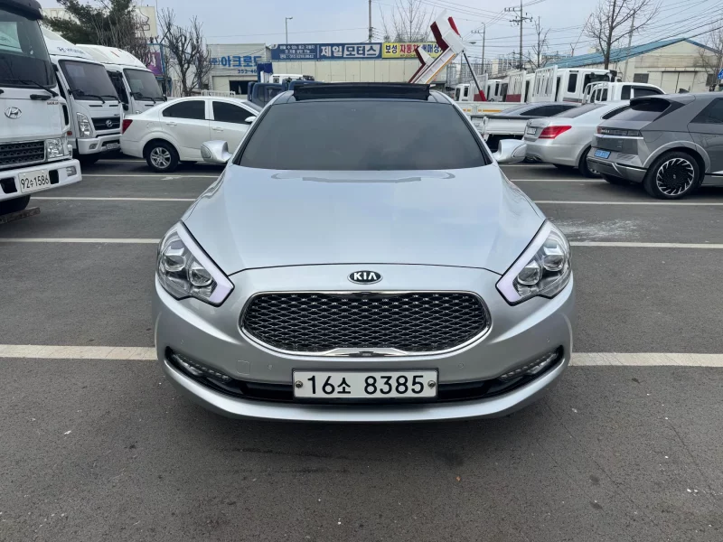 Kia K9