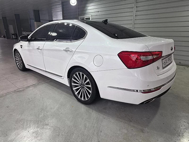 Kia K7