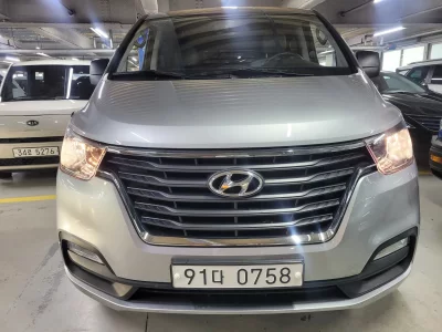 Hyundai Grand Starex