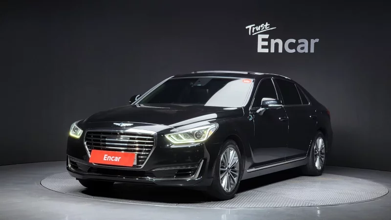 Genesis EQ900