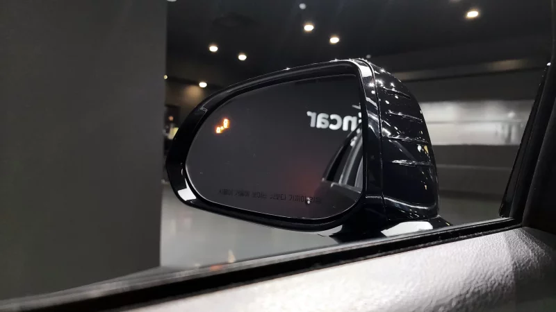 Genesis EQ900