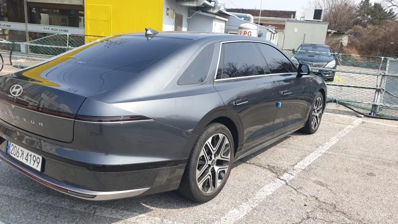 Hyundai Grandeur