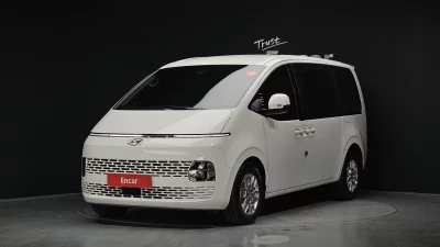 Hyundai Staria