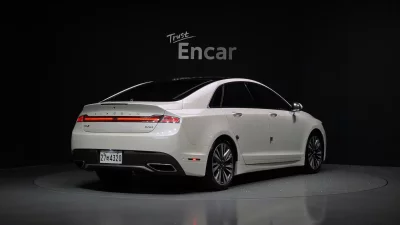 Lincoln MKZ
