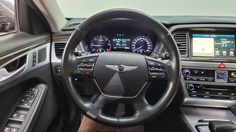 Genesis G80