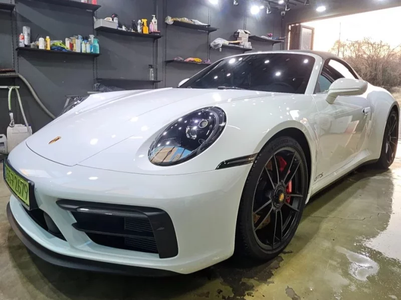 Porsche 911