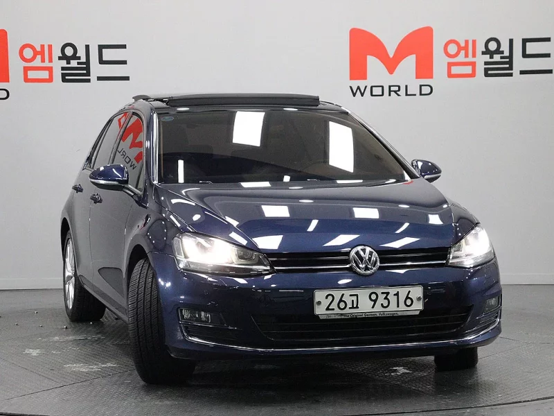Volkswagen GOLF